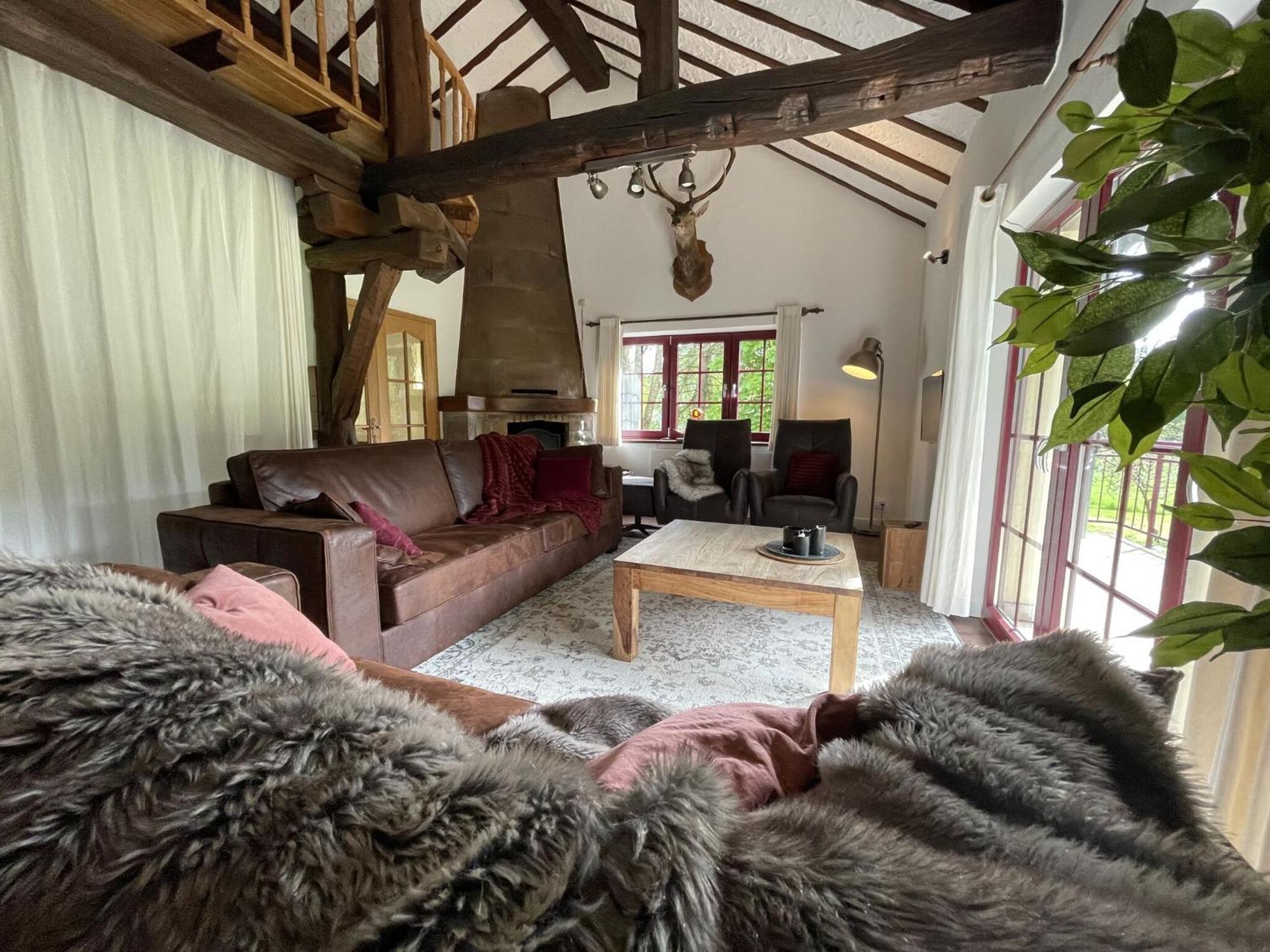 Ardennes Villa With Riverside Garden And Views Atzerath Εξωτερικό φωτογραφία